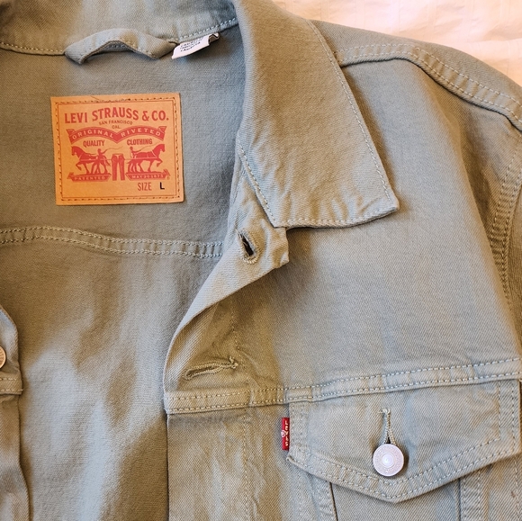 Levi's Womens Olive Green Denim Jacket - Picture 4 of 5